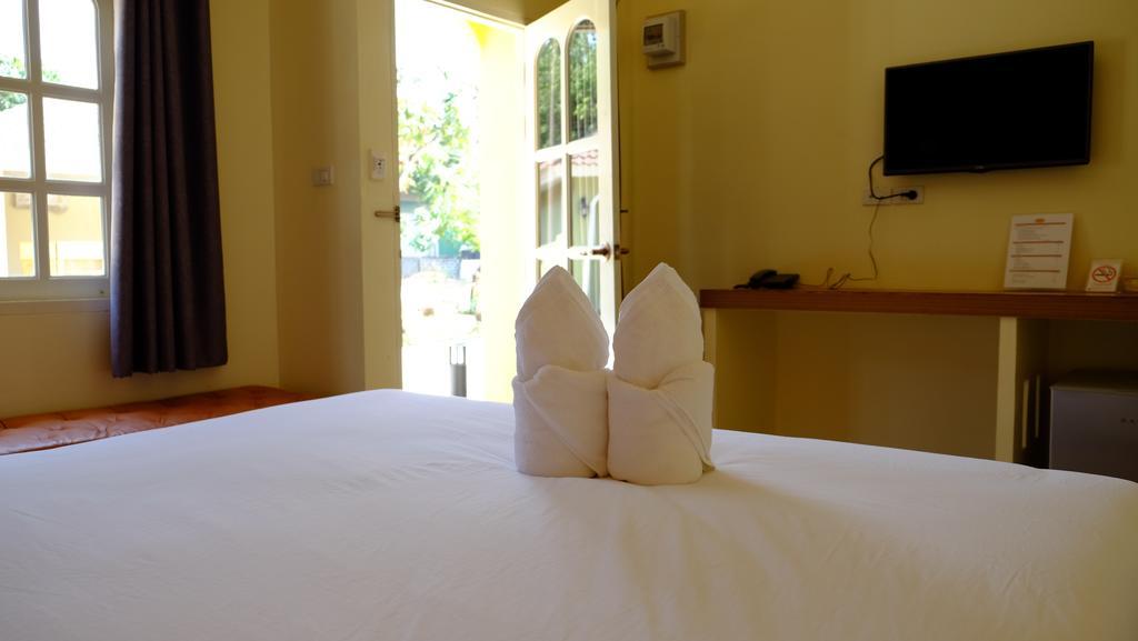 Wangpla Villa Resort Nakhon Sawan Pokój zdjęcie