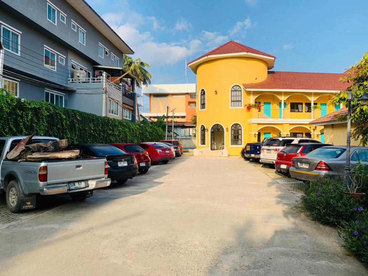 Wangpla Villa Resort Nakhon Sawan Zewnętrze zdjęcie